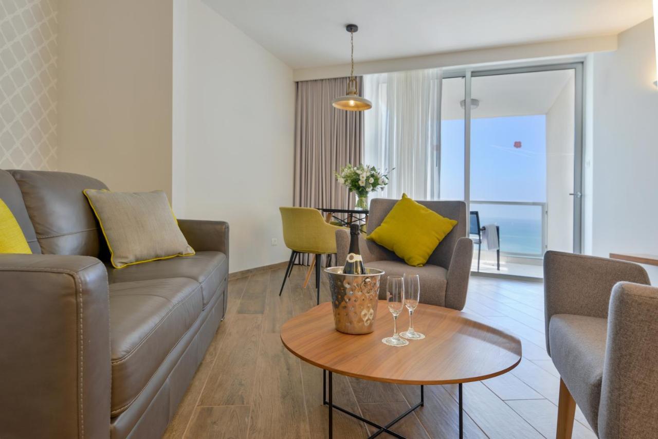Hod Hasharon Luxury Apartment Herzelia Dış mekan fotoğraf