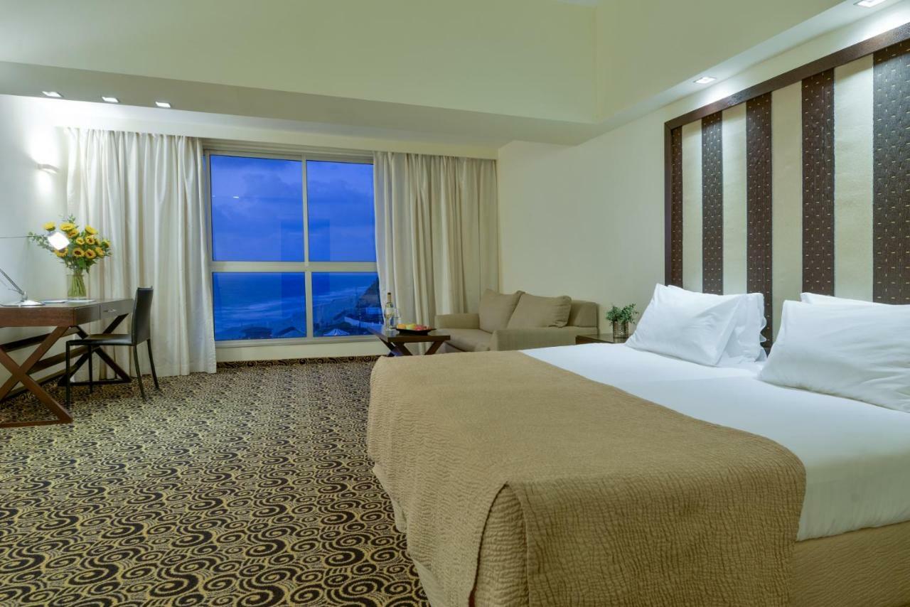 Hod Hasharon Luxury Apartment Herzelia Dış mekan fotoğraf